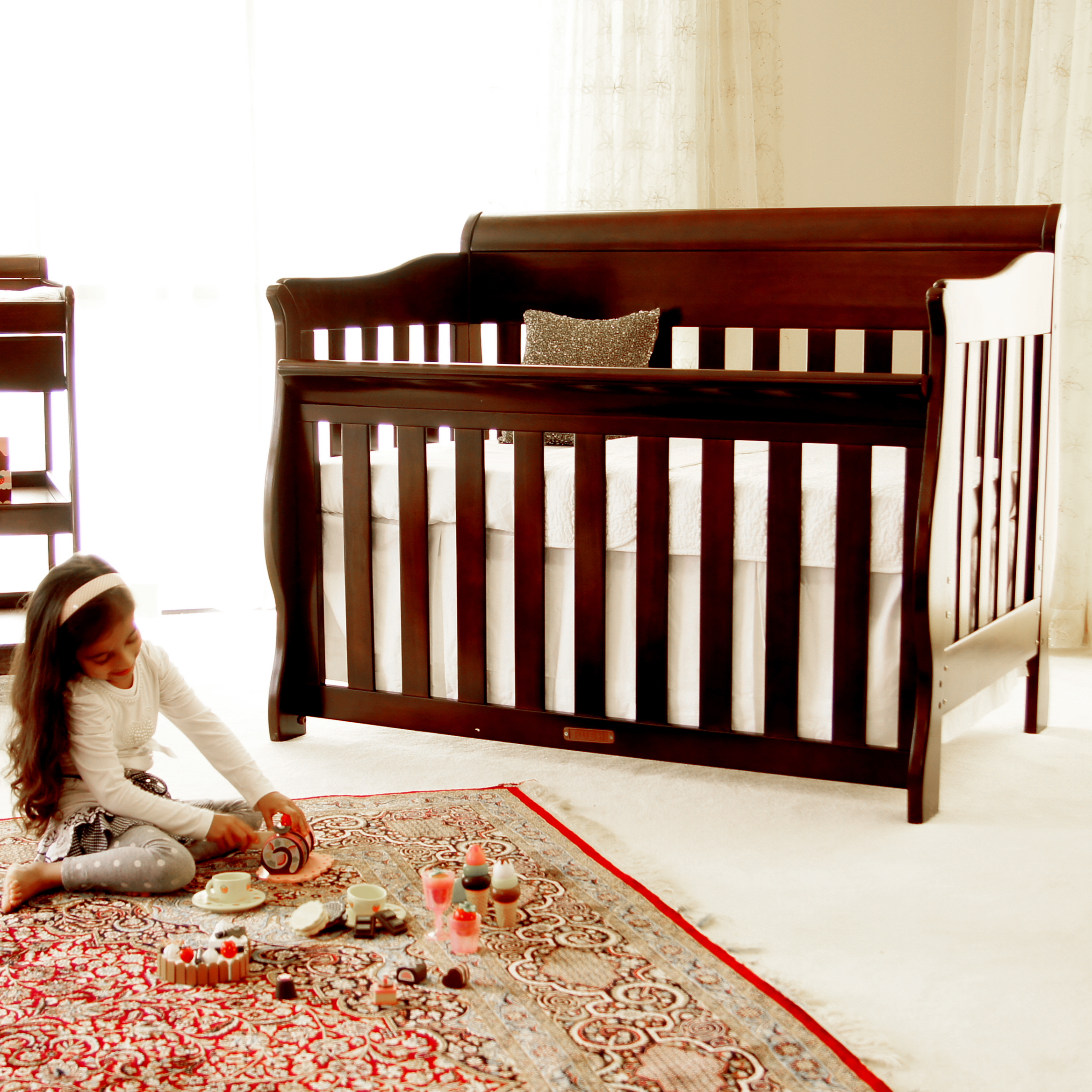 amani sleigh cot